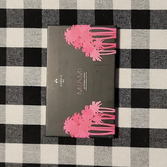 2 FOR $20. Shaina B. "Miami" Palette - Picture 3 of 6